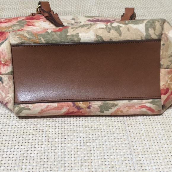 Beautiful FOSSIL natural leather, material purse - Picture 6 of 7